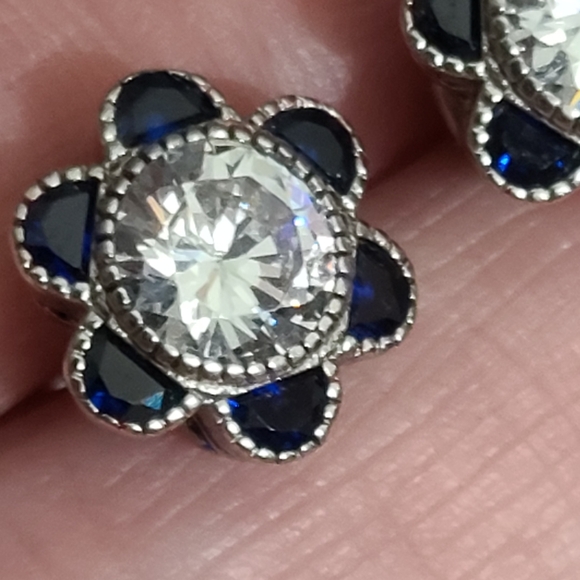 Tanzanite sterling silver earrings studs flowers CZ sparkly Tested estate - Picture 9 of 15